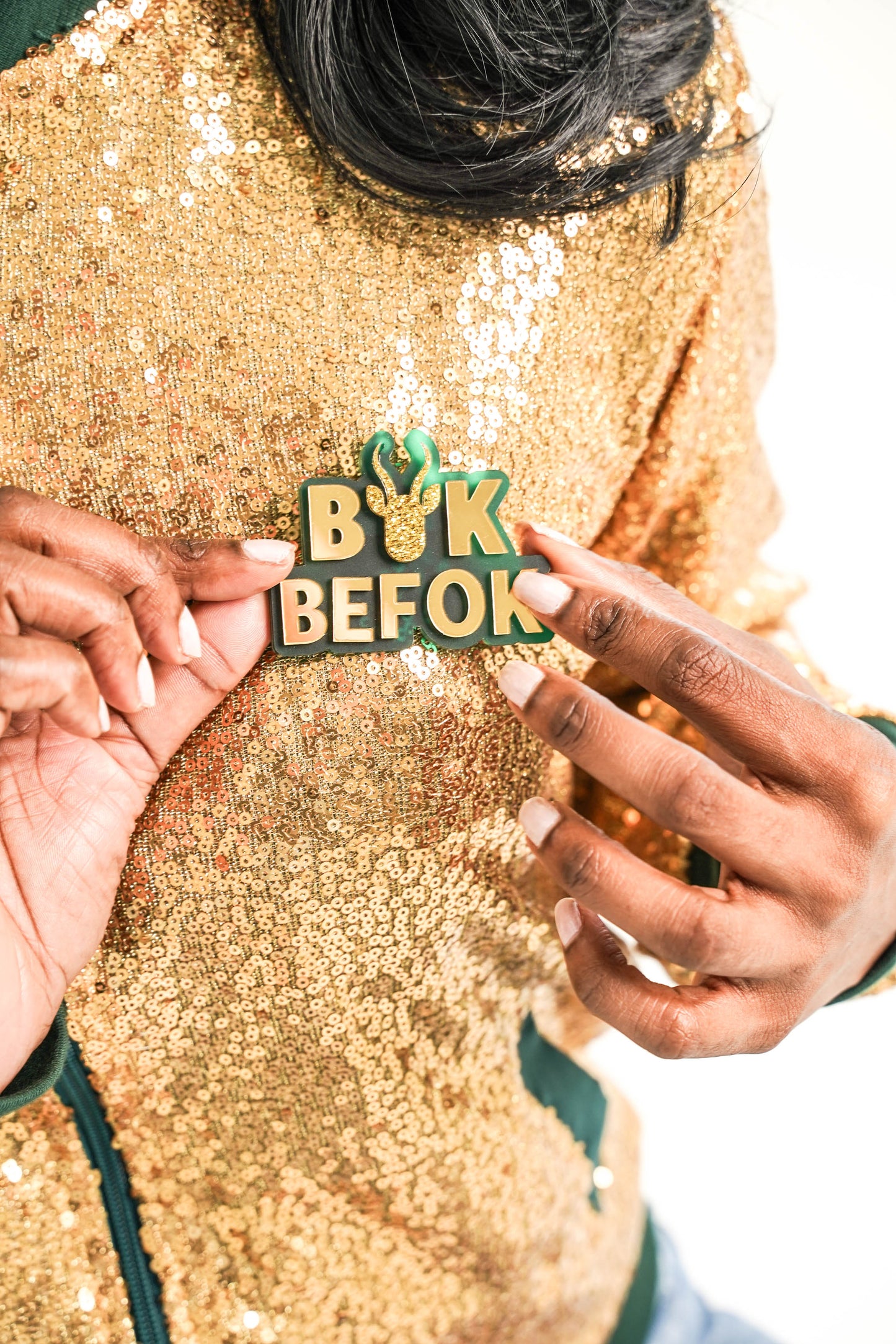 BOK BABE 'Bok Befok' Text Brooch